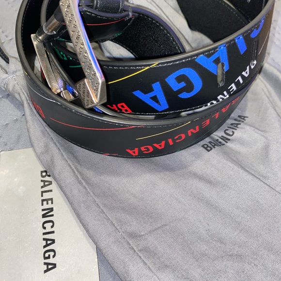 Real authentic brand new Balenciaga men’s belt - Picture 3 of 3